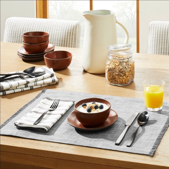 Set of 6 Hearth & Hand Cinnamon Stoneware Glazed Appetizer Plates - Picture 6 of 6